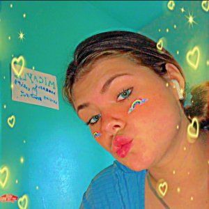 Meet your Posher, Micayla